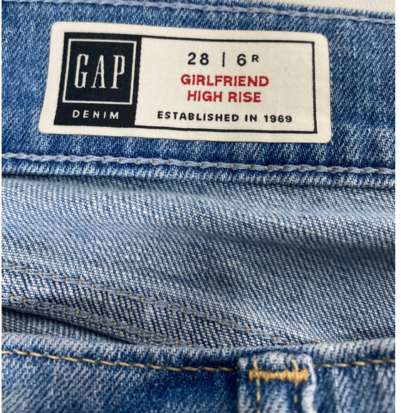 Gorpcore Gap Womens 6R Boho Raw Hem Cottage High Rise Faded Blue Ankle Jeans - Picture 3 of 9